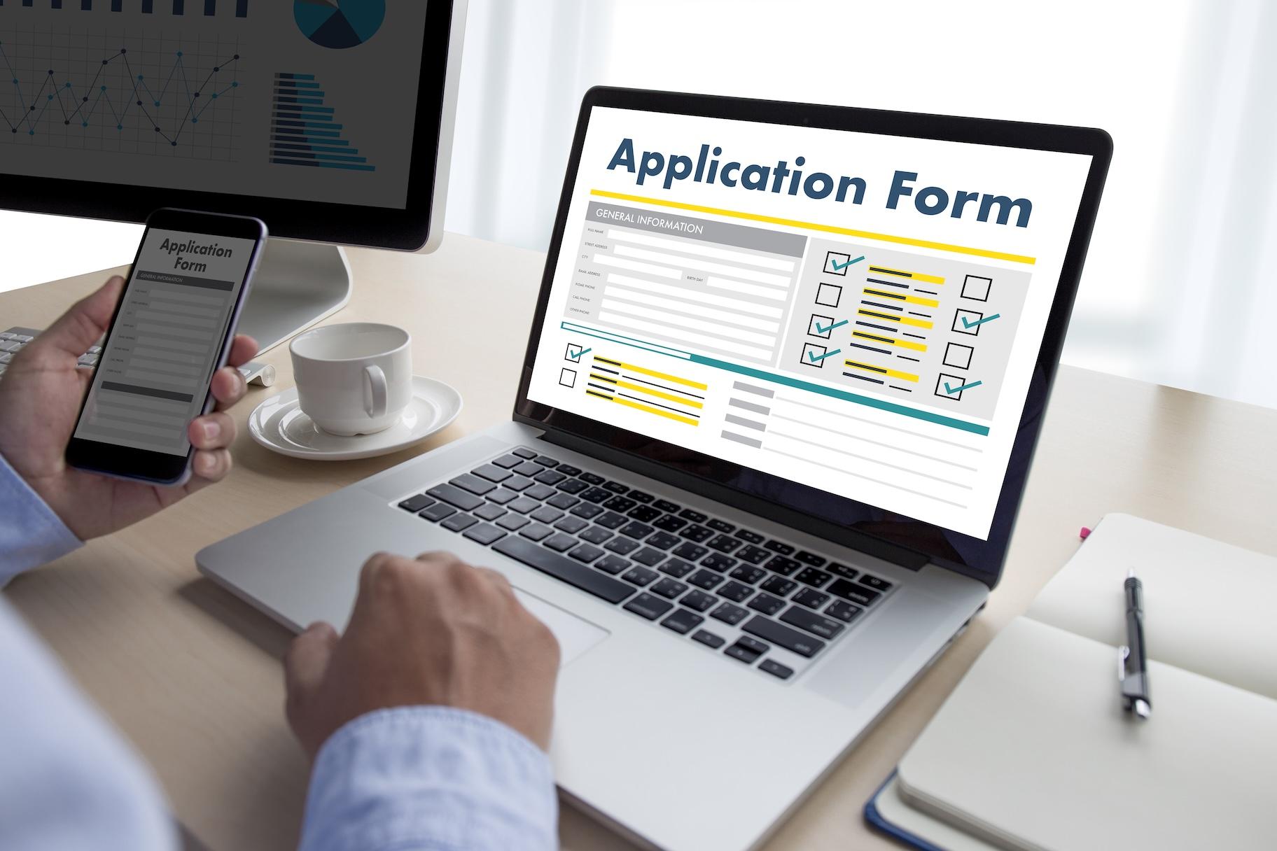 Jobseeker completing an online job application form